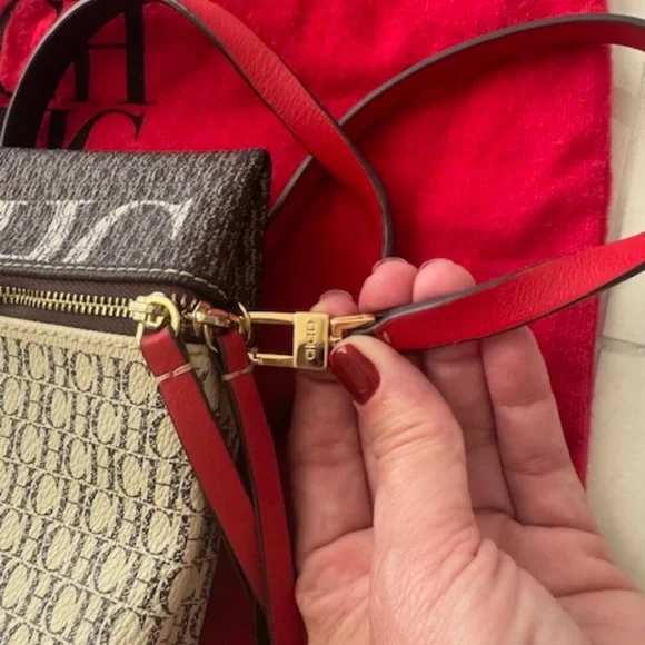 Genuine Carolina Herrera INRO Medium Clutch – Caracas
